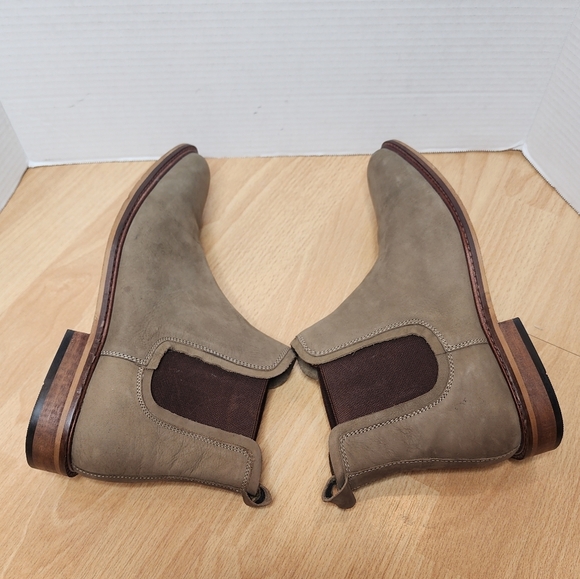 Dune London Leather Beige Tan Byron Chelsea Boots Mens Size 7M EU 40